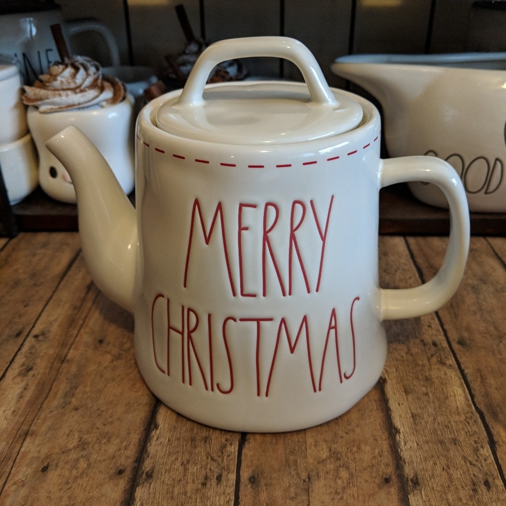 Rae Dunn Merry Christmas Teapot